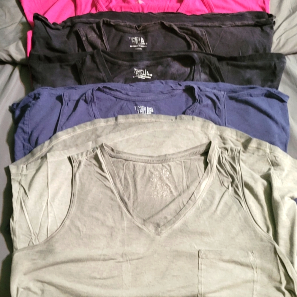 5 Ladies Sleeveless Tops